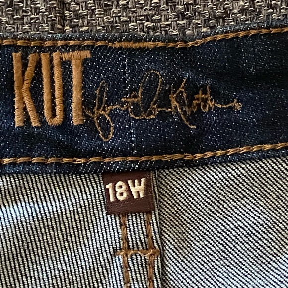 NWT- KUT FROM THE KLOTH Katy Boyfriend Denim Jean Shorts KS1333GA1R 18W - Picture 6 of 8